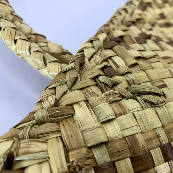 Checkered Natural Rush And Reed Market Bag - "Pan Malla" - Image 4