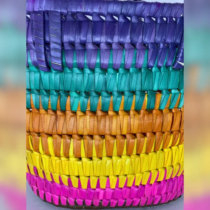 Exquisite Woven Market Bag – Vibrant Palmyra Leaf Design - Image 7