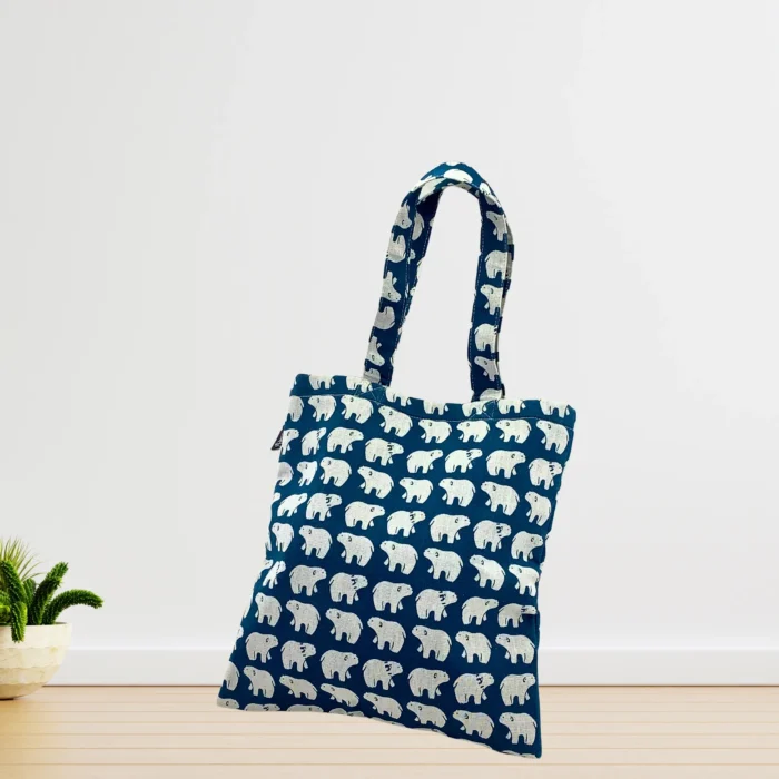 Bear Print Canvas Bag Magnet Lock - Image 3