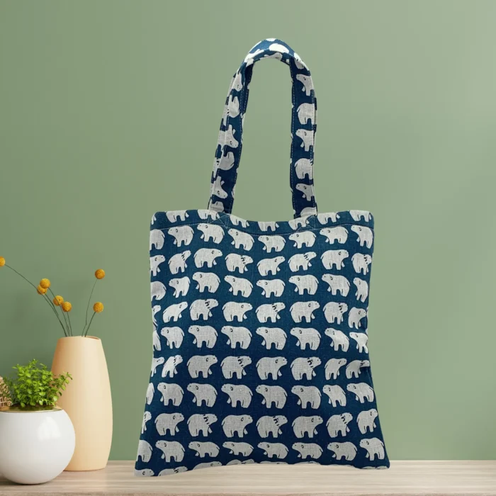 Bear Print Canvas Bag Magnet Lock - Image 1