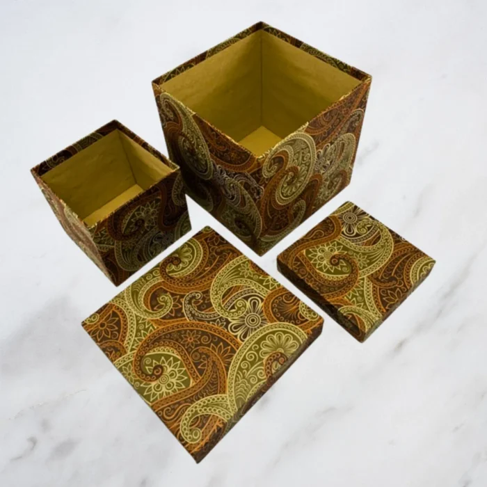 Elegant Paisley Design Gift Box - Image 6