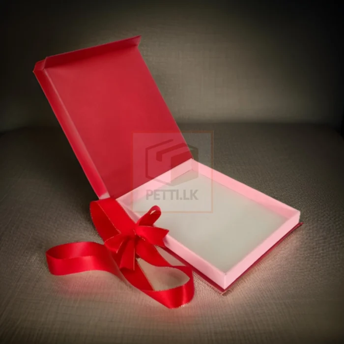 Elegant Photo Frame Gift Box – Stylish & Protective - Image 3